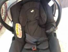 joie carseat in an excellent condition