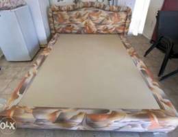 Queen size bed for sale