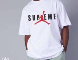 supreme t-shirt price :100000