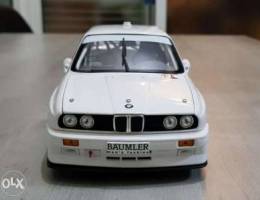 1/18 Minichamps BMW e30 M3 DTM White dieca...