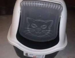 cat litter box