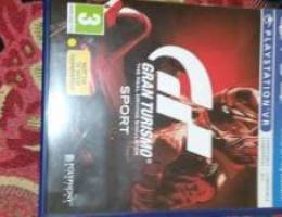 CD uncharted 4 + CD Gran Turismo