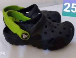 Crocs original iconic size 25