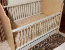 Baby crib