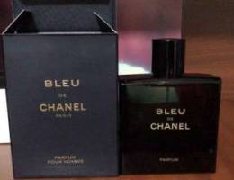 perfume(bleu de chanel)