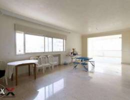 Charming apartment for rent in Charles Mal...