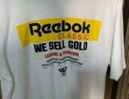 Reebok tshirt original medium large size