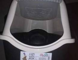 cat litter box