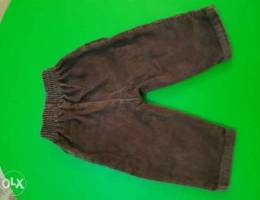 2 pants new velours size 9 mois bi 30.000L...