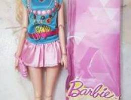 Barbie original like new