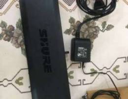 Shure Blx88/PG58 Wireless Microphone Syste...