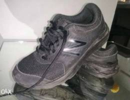 New balance size 35 black