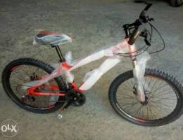 Mountain bike 24" (192 jl)