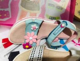 Pablosky sandals size 32