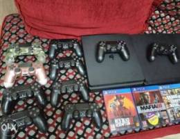 ps4 slim 500gb and 1000gb and controllers