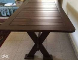 Customized dining table