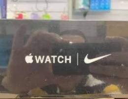 Apple Watch series 6 40 mm nike black 410$