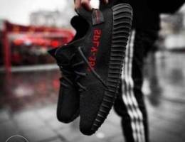 Yeezy 350 v2 bred