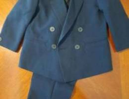 2 piece suit for size 2T (fits 2 /3 year o...