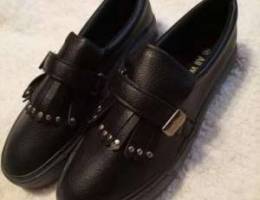 Neww Shoes Black Color (39) high quality