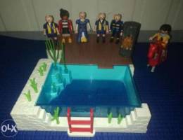 playmobil.pessine and caraters and chemine...