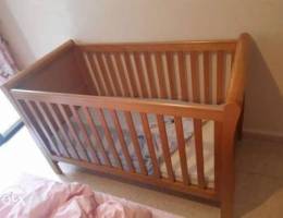 Bed +mobile like new from mother care bi 1...