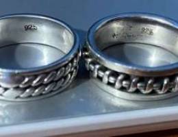 2 silver rings