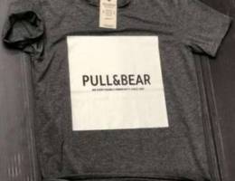 pull & bear T-shirts trendy new items in s...