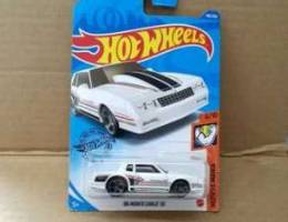 '86 Monte Carlo SS diecast car model 1:64.