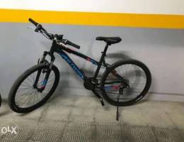 b-twin bicycle (like new)