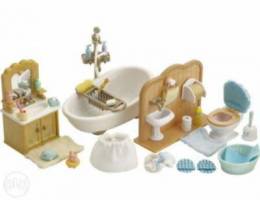 Bathroom set for small dollhouse