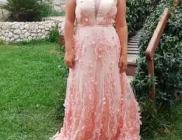 Dress worn once in great condition size:M/...