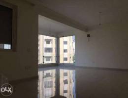 A decorated 170 m2 apartment for sale in J...