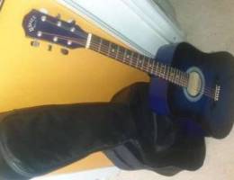 Guitar acoustic like new