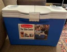 Rubbermaid Slim Cooler