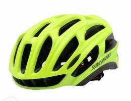 Bicycle racing helmet. Price: 30$ 29 vents...