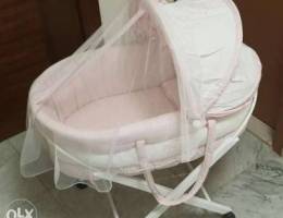 Baby's bed for girls