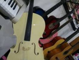 Cello for sale with its acsseries