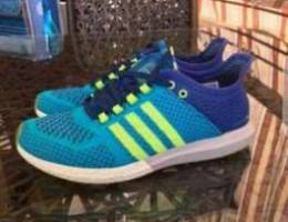 Shoes Original Adidas size 42 Price 100,00...