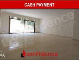 SUPER CATCH! apartment with terrace in She...