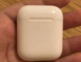 Apple Airpods 2 so clean