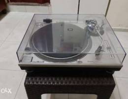 Technics - SL 1200 MK2