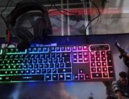 Keyboard w mouse pad w mouse w headset