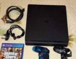 Playstation 4 Slim