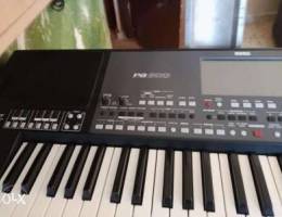 korg pa600 700$ trton extream 600$