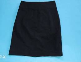 H&M black skirt 30 000 ØªÙ†ÙˆØ±Ø©