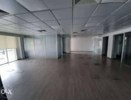 A 500 m2 office for rent in Achrafieh