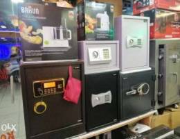 Digital safes all sizes New!!