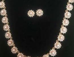 very high quality jewelery set