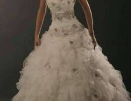 Wedding dress ( limited offer )